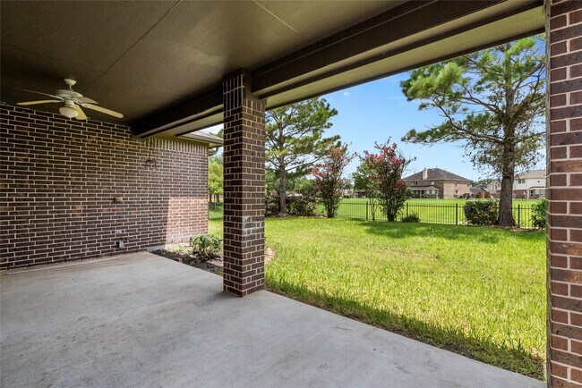 Building Photo - 21507 Bedias Creek Dr