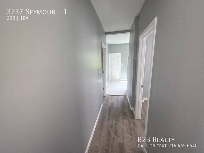 Building Photo - 3237 Seymour-1