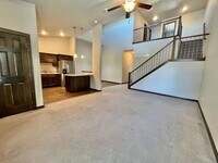 Building Photo - 3 Bed/2.5 Bath Townhome For Rent!