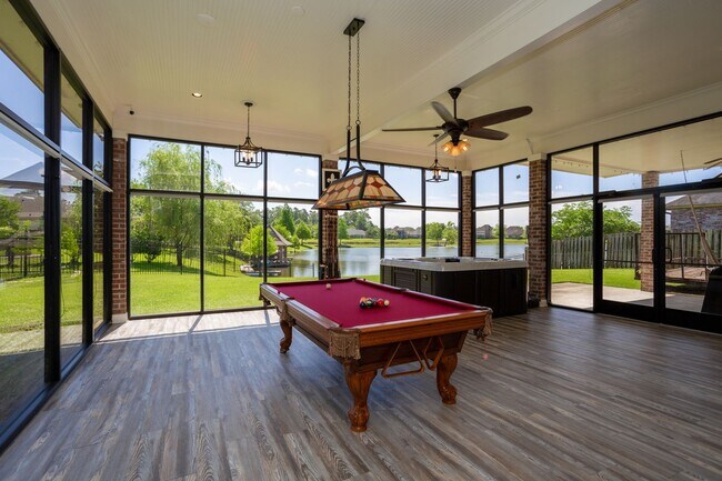 Building Photo - Fully Furnished, All-Inclusive Lakefront L...