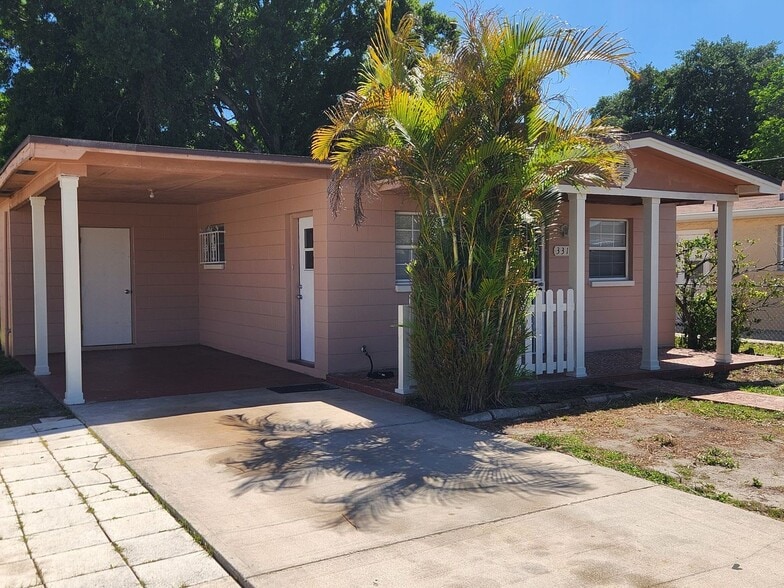 Building Photo - 3312 W St Louis St