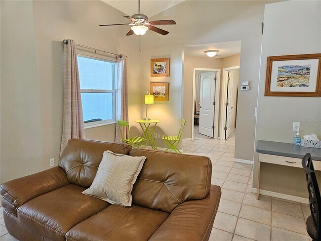 Building Photo - 1180 Palmetto Dr