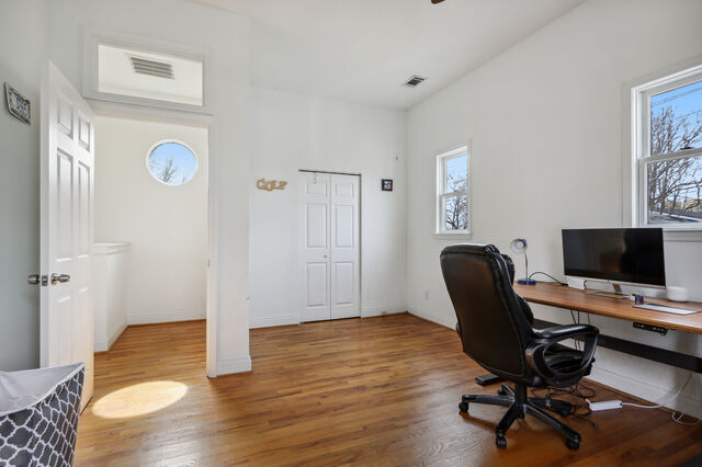 3rd Bedroom/Office - 58 Chester Ave SE