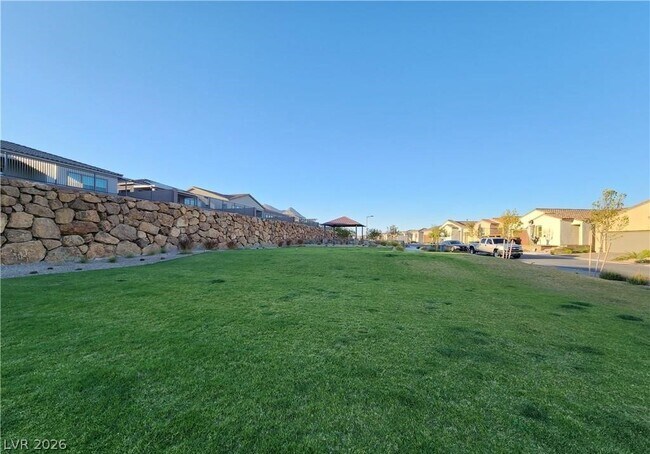 Building Photo - 130 Nine Mile Creek Dr