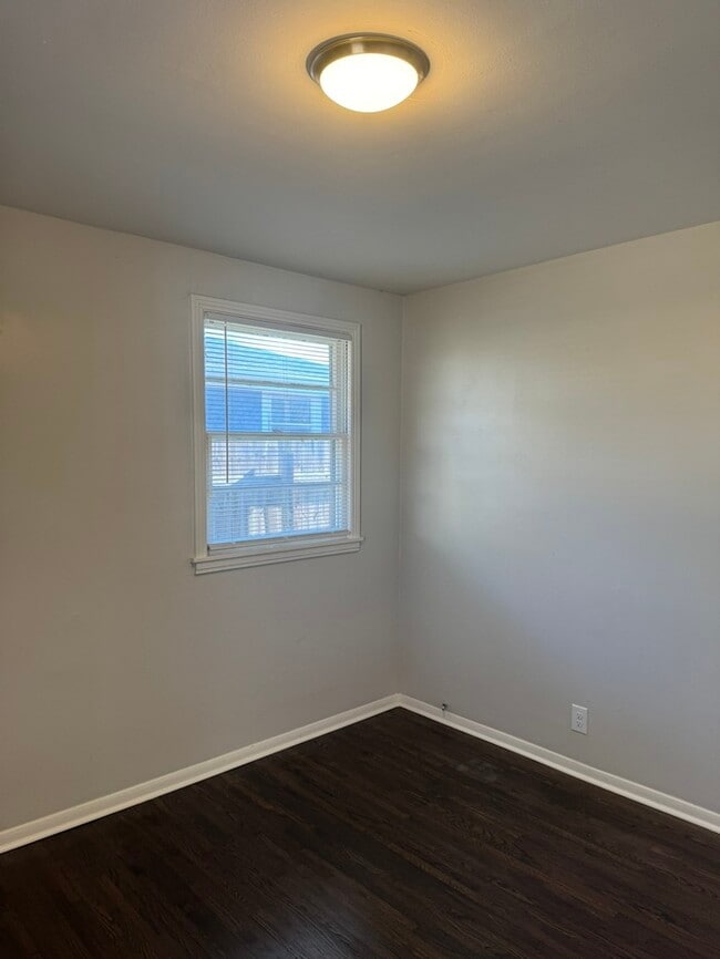 Building Photo - 1108 Bell Grimes Ln