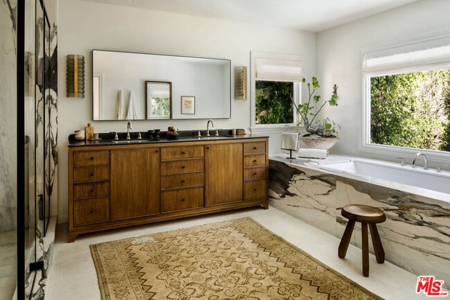 Building Photo - 2003 El Cerrito Pl