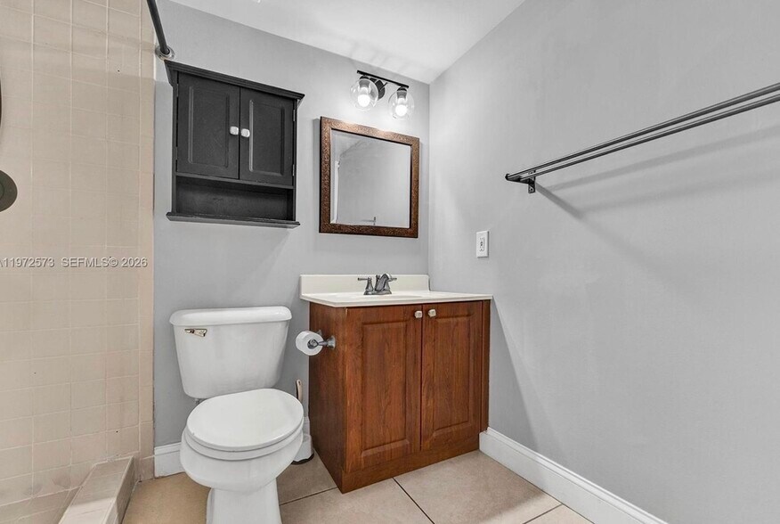 Building Photo - 15575 Miami Lakeway N