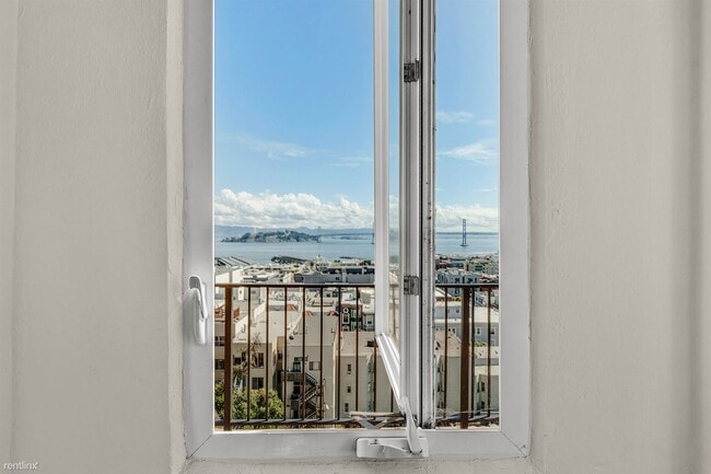 Building Photo - 2 br, 1.5 bath Duplex - 4 Dunnes Aly 4 Dun...