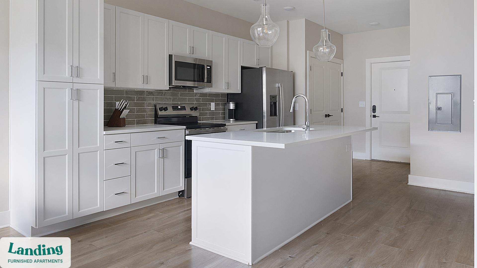 Building Photo - 1000 Forestview Dr