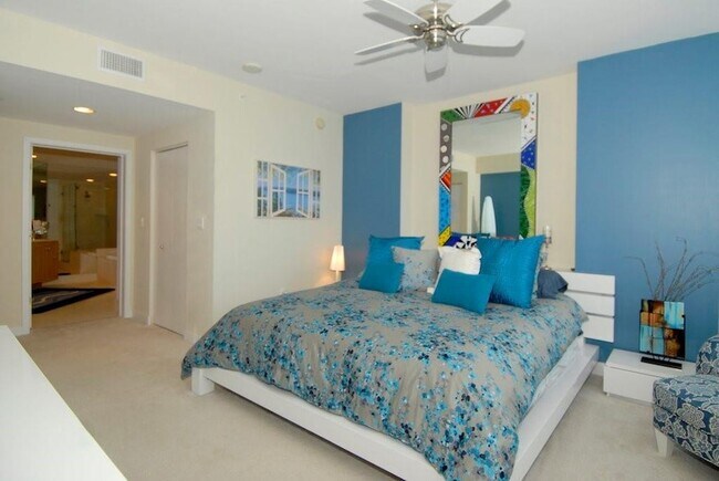 Building Photo - 2821 N Ocean Blvd