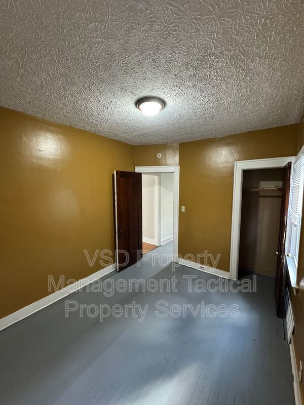 Building Photo - 13436 Hartford Rd