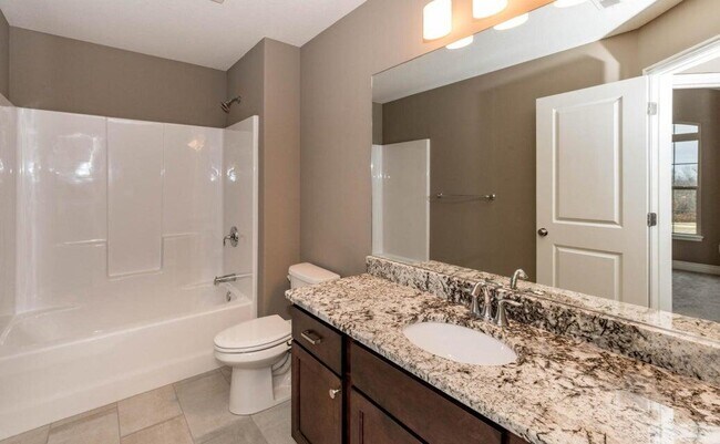 Building Photo - 5322 Harbor Town Dr