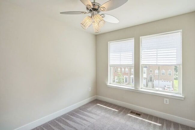Building Photo - 5337 Phillis Wheatley Pl
