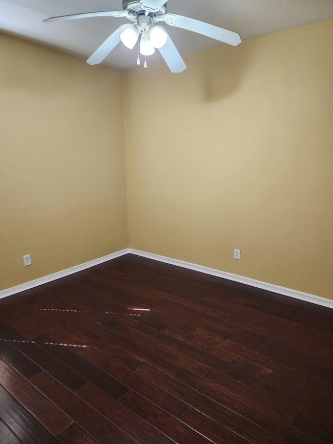 Building Photo - 3941 Orchard Dr