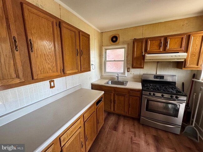 Building Photo - 69 S 7th St