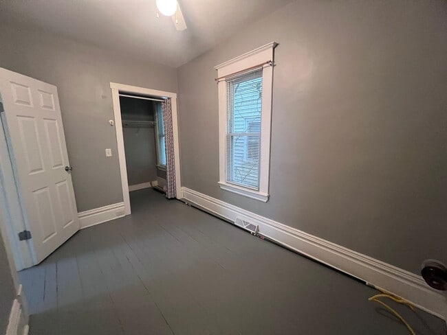 Building Photo - 316 Lane SW