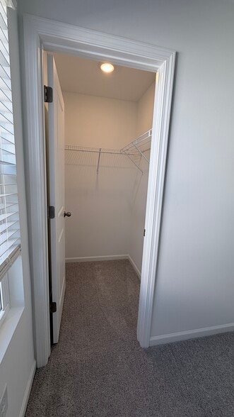 Building Photo - 206 Hunthill Rd