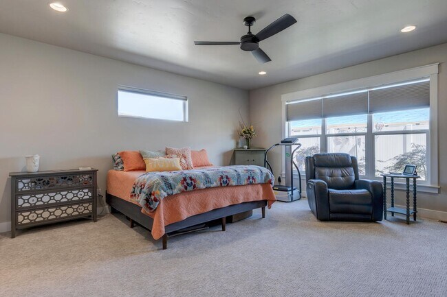 Building Photo - New home for Rent! Great Location.