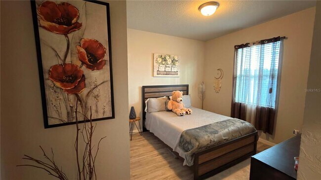 Building Photo - 358 Hibiscus Dr