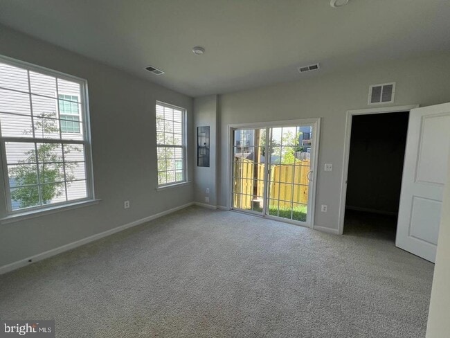 Building Photo - 8269 Knight Station Way