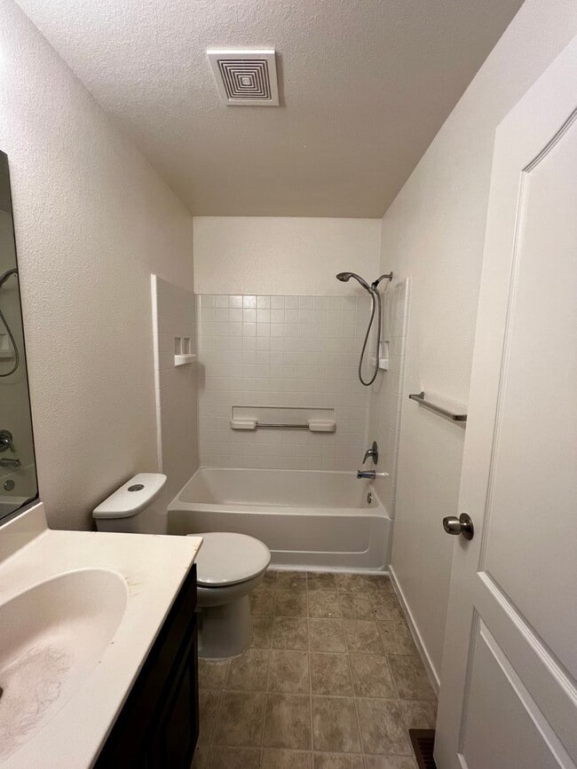 Building Photo - 1230 Sunup Dr