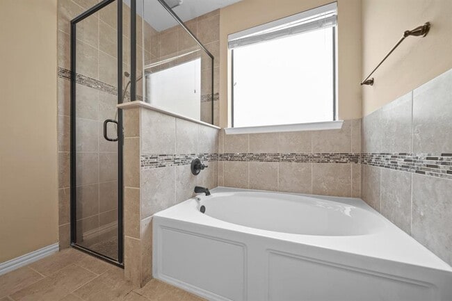 Building Photo - 6503 Loralie Ln