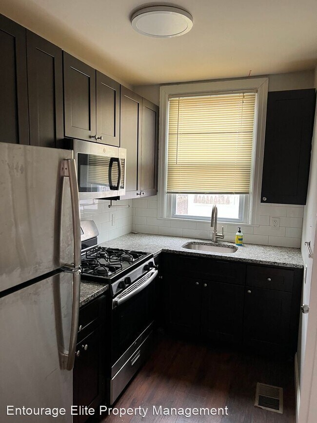 Building Photo - 2 br, 1 bath House - 1337 S Newkirk Street