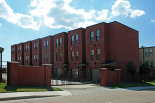 Building Photo - West End Lofts