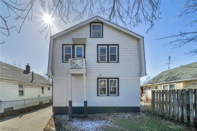 Building Photo - 4306 Buechner Ave