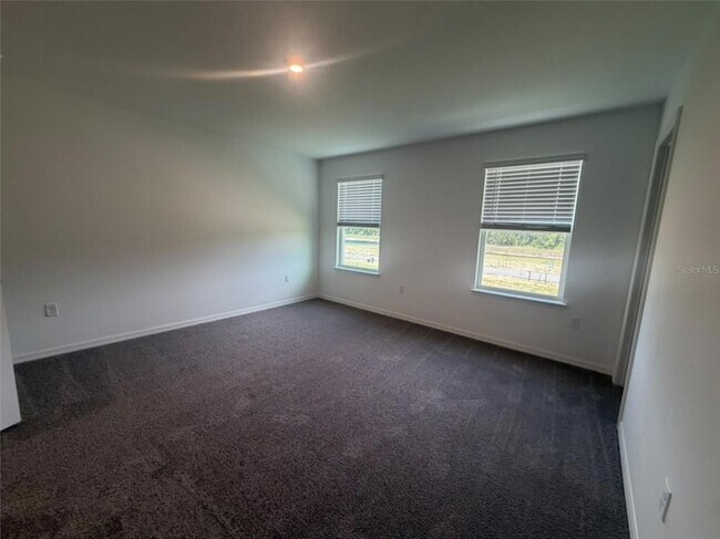 Building Photo - 1623 Fan Palm Dr