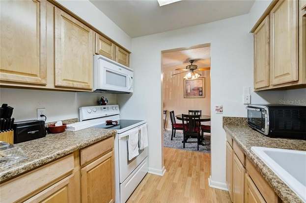 Building Photo - 9115 Tudor Dr