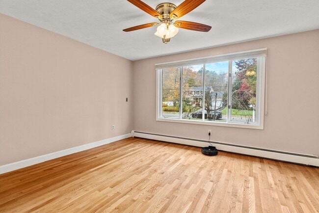 Building Photo - 45 Stanford Dr