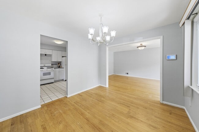 Building Photo - 1031 Di Antonio Dr