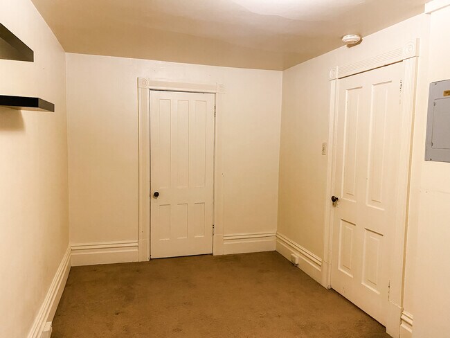 Building Photo - Chicora Triplex