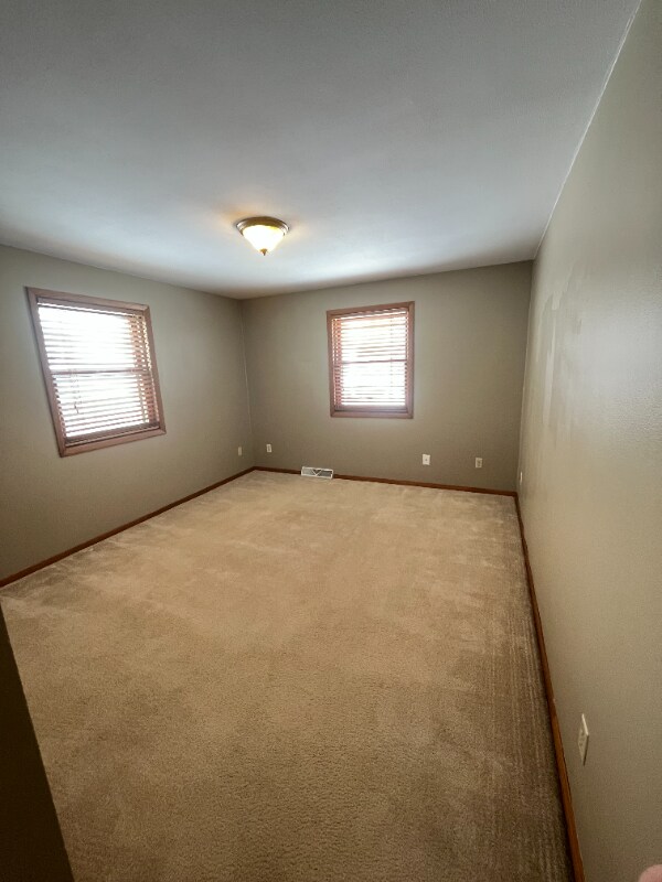 Building Photo - 1820 Roosevelt St