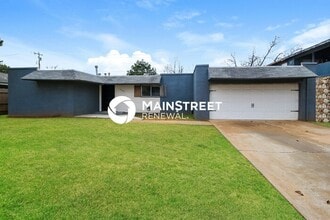 Building Photo - 3 Bedroom Pet-Friendly Home in Oklahoma City, OK with Main Street Renewal