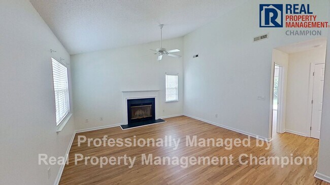 Building Photo - 2311 Sapling Cir