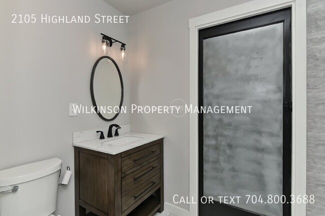 Building Photo - 2105 Highland St