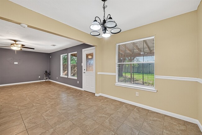 Building Photo - 3714 Bent Springs Ln
