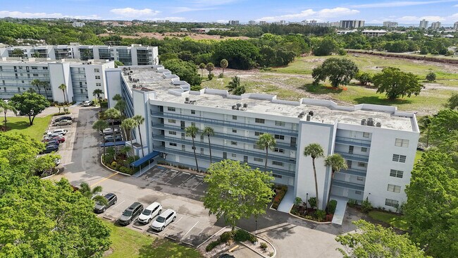 Building Photo - 6400 NW 2nd Ave