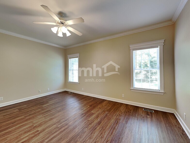 Building Photo - 1711 Ironwood Ct