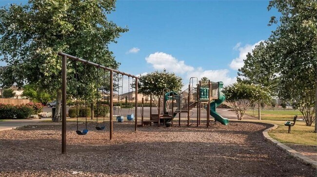 Building Photo - 212 The Good Wy