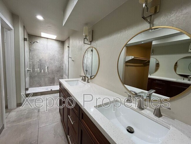 Building Photo - 41737 Armanac Ct