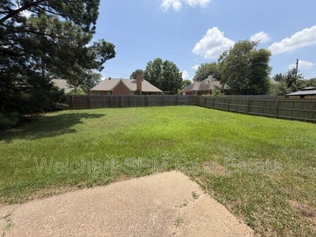 Building Photo - 4524 Port Royal Cove