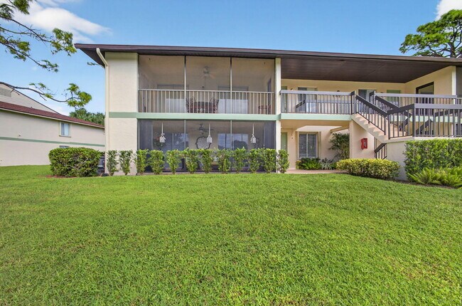 Building Photo - 6485 Chasewood Dr