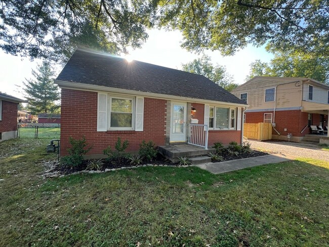 Building Photo - 2-story brick home in PRP - 4 bedroom, 1 f...