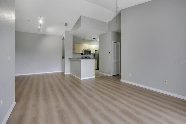 Building Photo - 2705 Maitland Crossing Way