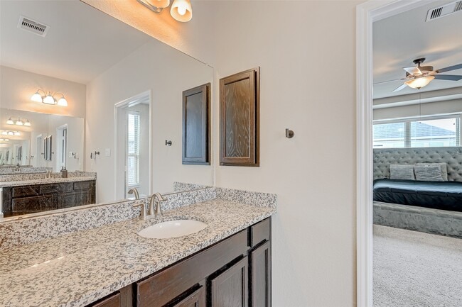 Building Photo - 9526 Bonbrook Bend Ln