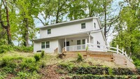 Building Photo - 2518 Ridgecrest Dr NW