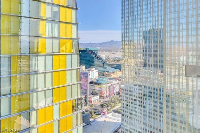 Building Photo - 3726 S Las Vegas Blvd